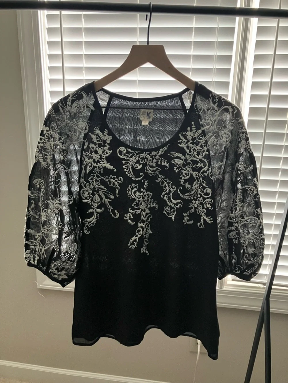 NWOT Anthropologie Black Top with White Floral Embroidery